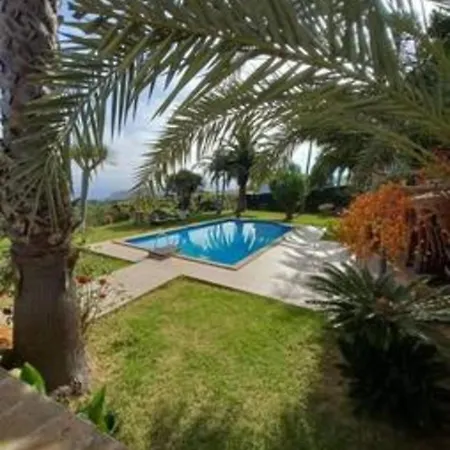 Espectacular Con Piscina Y Vistas Al Valle Cruz Santa